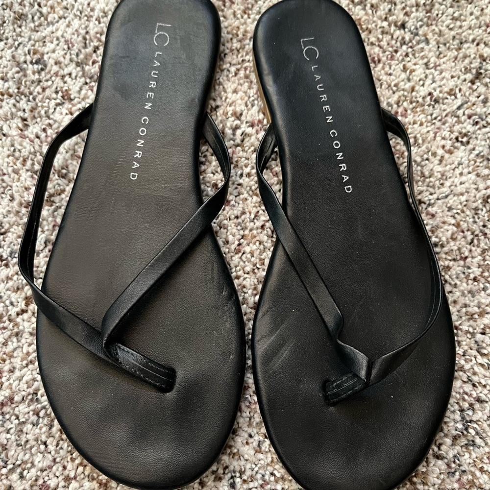 Womens Size 6 Lauren Conrad Flip Flops